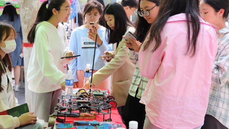 品牌推广策划：科技公司如何打造行业影响力**